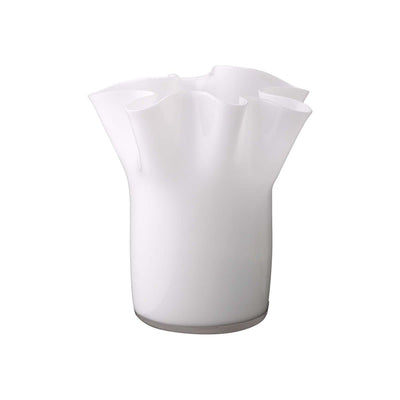 Se Aida Tulip vase 20 cm Hvid ✔ Kæmpe udvalg i Aida ✔ Hurtig levering: 1 - 2 Hverdage samt billig fragt - Varenummer: KTT-43848-02 og barcode / Ean: '5709554319617 på lager - Udsalg på Indretning - Dekoration - Vaser Spar op til 56% - Over 1122 kendte brands på udsalg