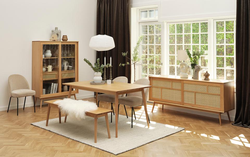 Se Barrali Bænk - Natur Eg - Nordisk Design - 45x150x35 cm ❤ Kæmpe udvalg i Unique furniture - Køb online på udsalg og tilbud lige nu ❤ Billig fragt og hurtig levering - Varenummer: Bolig&Haven-53109267530058 og barcode / Ean: 5704745187518 på lager - Udsalg på Spar helt op til 57% - Stort udsalg på over 739 brands
