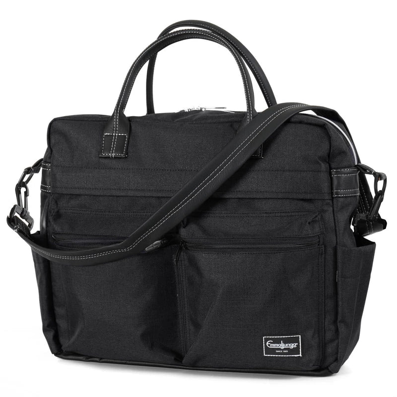 Emmaljunga Travel pusletaske i Urban Black med rum til babyudstyr