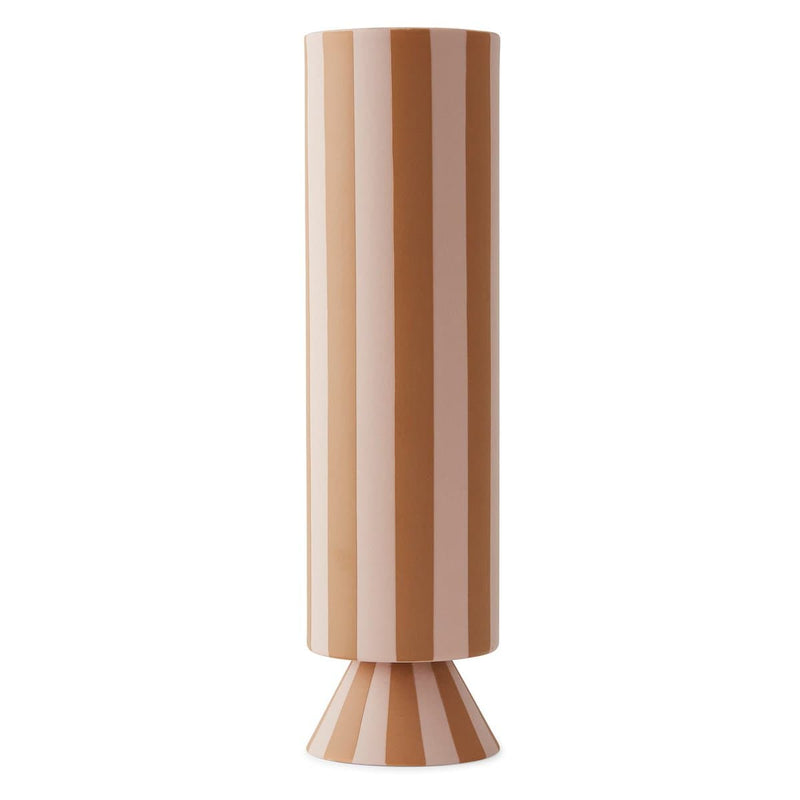 Se OYOY Toppu vase 31 cm Caramel ✔ Kæmpe udvalg i OYOY ✔ Hurtig levering: 1 - 2 Hverdage samt billig fragt - Varenummer: KTT-46294-02 og barcode / Ean: &
