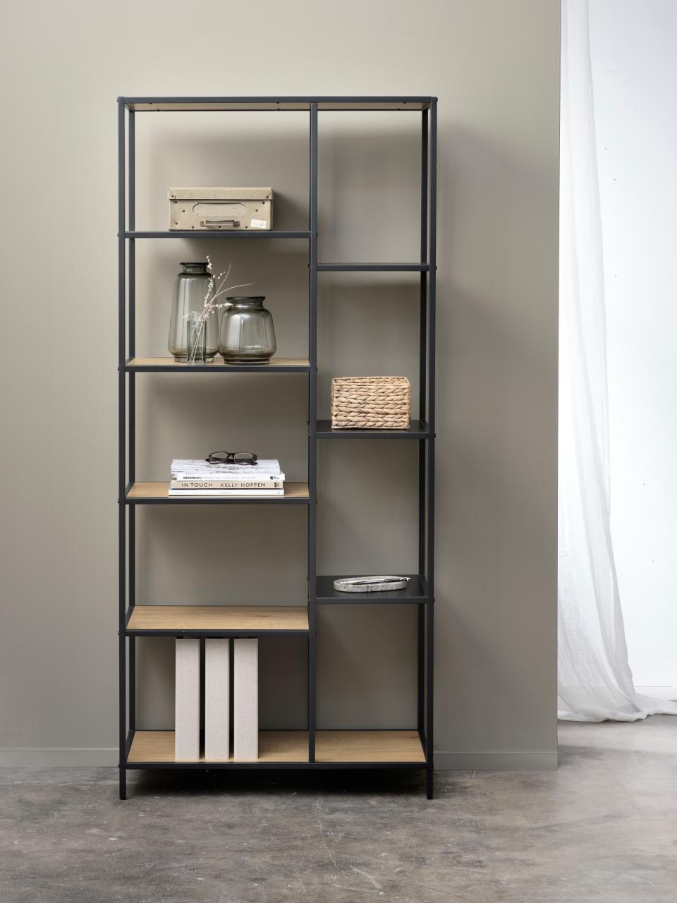 Se Altino reol - Wild Oak melamin og sort metal, 180x80x31cm ❤ Kæmpe udvalg i Unique furniture - Køb online på udsalg og tilbud lige nu ❤ Billig fragt og hurtig levering - Varenummer: Bolig&Haven-53109264941386 og barcode / Ean: 5704745116167 på lager - Udsalg på Store besparelser – op til 71% - Store besparelser på over 2.281 brands