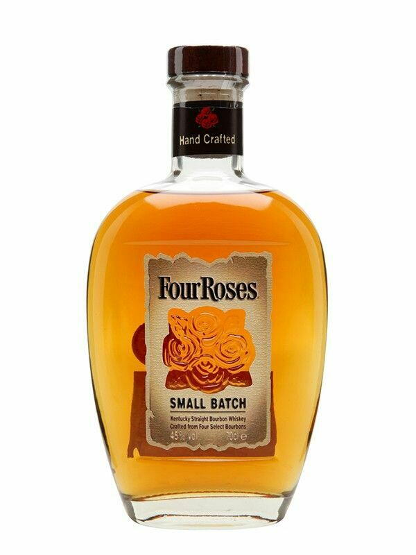 Se Four Roses Small Batch Bourbon Fl 70 ✔ Kæmpe udvalg i Four Roses - Køb online på udsalg og tilbud lige nu ✔ Meget billig fragt og hurtig levering - Varenummer: Barlife-17231 og 5000299284865 på lager - Udsalg på Drikkevarer - Spiritus - Whiskey Spar stort – op til 71% - Over 2.739 kendte mærker på stort udsalg