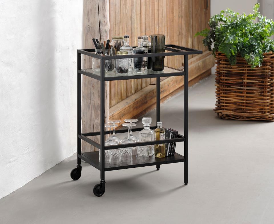 Se Bronco rullebord, sort, 85x70cm, med 2 hjul ❤ Kæmpe udvalg i Unique furniture - Køb online på udsalg og tilbud lige nu ❤ Super billig fragt og lynhurtig levering - Varenummer: Bolig&Haven-53109270053194 og barcode / Ean: 5704745134833 på lager - Udsalg på Spar stort – op til 59% - Eksklusivt udsalg på over 2.739 brands