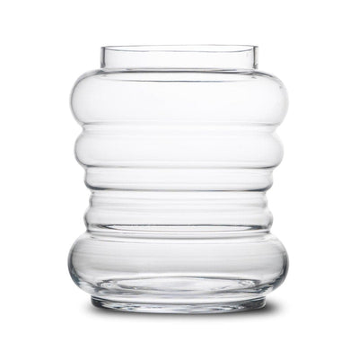 Se Byon Trixibelle vase 20 cm Transparent ✔ Kæmpe udvalg i Byon ✔ Hurtig levering: 1 - 2 Hverdage samt billig fragt - Varenummer: KTT-500110-01 og barcode / Ean: '7332738935280 på lager - Udsalg på Indretning - Dekoration - Vaser Spar op til 58% - Over 1354 design brands på udsalg
