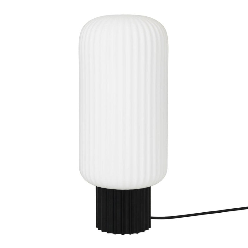 Se Broste Copenhagen Lolly bordlampe Sort/Hvid/39 cm ✔ Kæmpe udvalg i Broste Copenhagen ✔ Hurtig levering: 1 - 2 Hverdage samt billig fragt - Varenummer: KTT-501190-01 og barcode / Ean: &