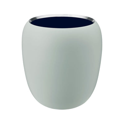 Se Stelton Ora vase 20 cm Neo mint/Midnight blue ✔ Kæmpe udvalg i Stelton ✔ Hurtig levering: 1 - 2 Hverdage samt billig fragt - Varenummer: KTT-501964-01 og barcode / Ean: '5709846027244 på lager - Udsalg på Indretning - Dekoration - Vaser Spar op til 63% - Over 1354 design brands på udsalg