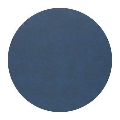 Se LIND DNA Nupo glasbrik circle Midnight blue ✔ Kæmpe udvalg i LIND DNA ✔ Hurtig levering: 1 - 2 Hverdage samt billig fragt - Varenummer: KTT-502012-01 og barcode / Ean: '5711905528562 på lager - Udsalg på Servering - Serveringstilbehør - Glasunderlag Spar op til 58% - Over 1354 design brands på udsalg