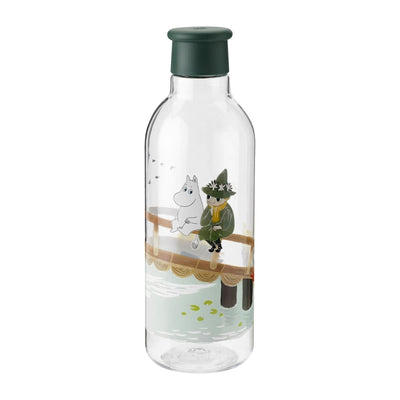 Se RIG-TIG DRINK-IT Mumin vandflaske 0,75 L Dark green ✔ Kæmpe udvalg i RIG-TIG ✔ Hurtig levering: 1 - 2 Hverdage samt billig fragt - Varenummer: KTT-502365-01 og barcode / Ean: '5709846028913 på lager - Udsalg på Servering - Kander & karafler - Vandflasker & Glasflasker Spar op til 53% - Over 1354 design mærker på udsalg