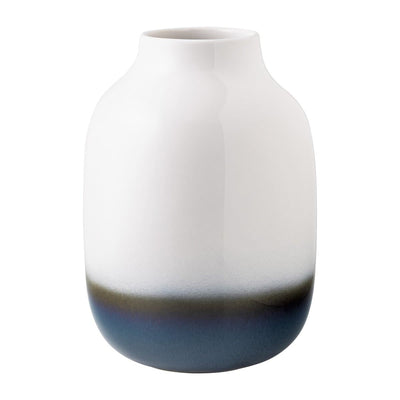 Se Villeroy & Boch Lave Home shoulder vase 22 cm Blå/Hvid ✔ Kæmpe udvalg i Villeroy & Boch ✔ Hurtig levering: 1 - 2 Hverdage samt billig fragt - Varenummer: KTT-504429-01 og barcode / Ean: '4003686416680 på lager - Udsalg på Indretning - Dekoration - Vaser Spar op til 51% - Over 1354 kendte brands på udsalg