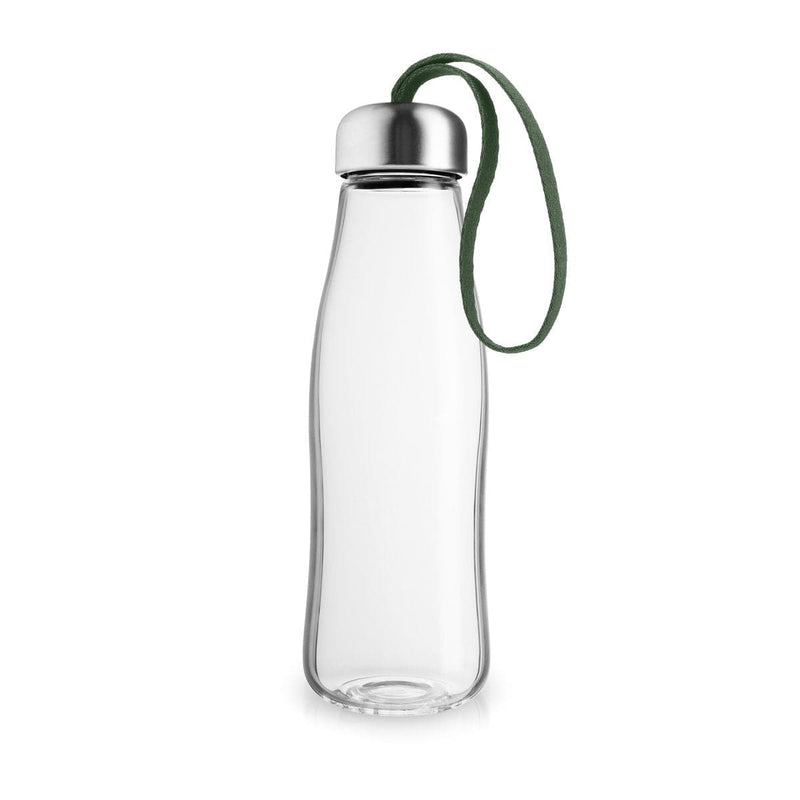 Se Eva Solo Eva Solo drikkeflaske i glas 0,5 L Cactus green ✔ Kæmpe udvalg i Eva Solo ✔ Hurtig levering: 1 - 2 Hverdage samt billig fragt - Varenummer: KTT-506153-01 og barcode / Ean: &