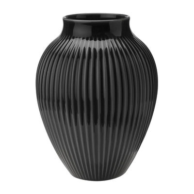 Se Knabstrup Keramik Knabstrup vase riflet 20 cm Sort ✔ Kæmpe udvalg i Knabstrup Keramik ✔ Hurtig levering: 1 - 2 Hverdage samt billig fragt - Varenummer: KTT-506890-01 og barcode / Ean: '5713959012103 på lager - Udsalg på Indretning - Dekoration - Vaser Spar op til 66% - Over 1300 kendte brands på udsalg