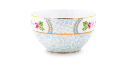 Se billigt Pip Studio porcelæn på udsalg! Lille skål Blushing Birds, hvid, Ø 9,5 cm. Stort udvalg, hurtig levering, tilbud lige nu. Varenummer: CADEC-51.003.111. Spar op til 62%.