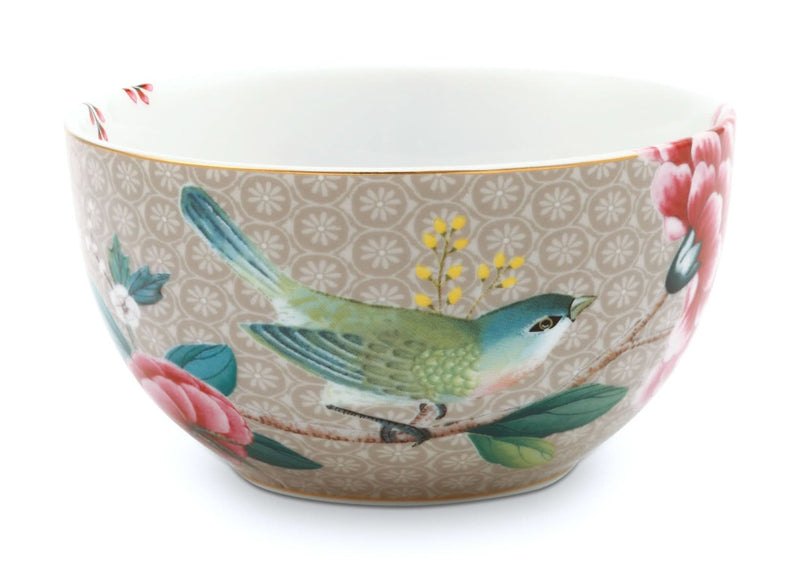 Se tilbud på Bowl Blushing Birds Khaki 12 cm fra Pip Studio. Billigt udsalg! Hurtig levering, 1-2 hverdage. Varenummer: CADEC-51.003.123. Spar op til 57%.