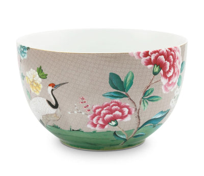Se billigt Pip Studio porcelæn på udsalg! Stor skål i khaki, Ø 23 cm.  Tilbud på Pip Studio online. Hurtig levering, billig fragt. Varenummer: CADEC-51.003.126. Spar op til 61%.