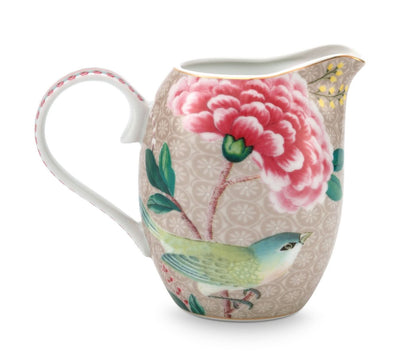 Se tilbud på Jug Small Blushing Birds Khaki 250ml! Billigt udsalg på Pip Studio. Hurtig levering, 1-2 hverdage. Spar op til 52%.