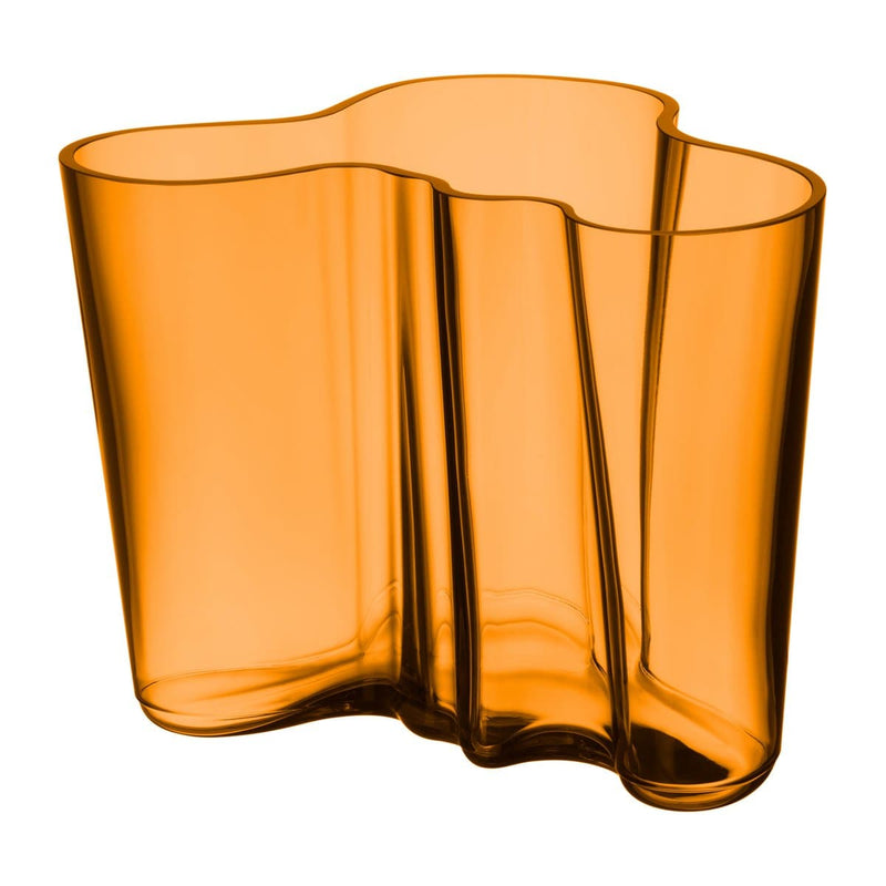 Se Iittala Alvar Aalto vase kobber 160 mm ✔ Kæmpe udvalg i Iittala ✔ Hurtig levering: 1 - 2 Hverdage samt billig fragt - Varenummer: KTT-510682-01 og barcode / Ean: &