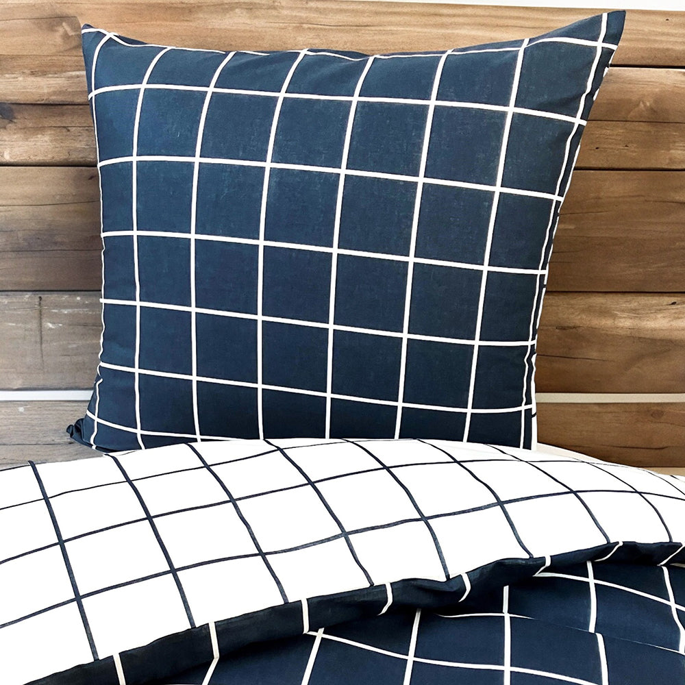 Se BySkagen VICTORIA Sengesæt navy ❤ Kæmpe udvalg i BySkagen - Køb online på udsalg og tilbud lige nu ❤ Billig fragt og hurtig levering - Varenummer: HomeFeeling-6667 - Udsalg på Sengetøj - Tilbud sengetøj - Bomuldssatin Spar stort – op til 71% - Over 2.739 brands med daglige tilbud