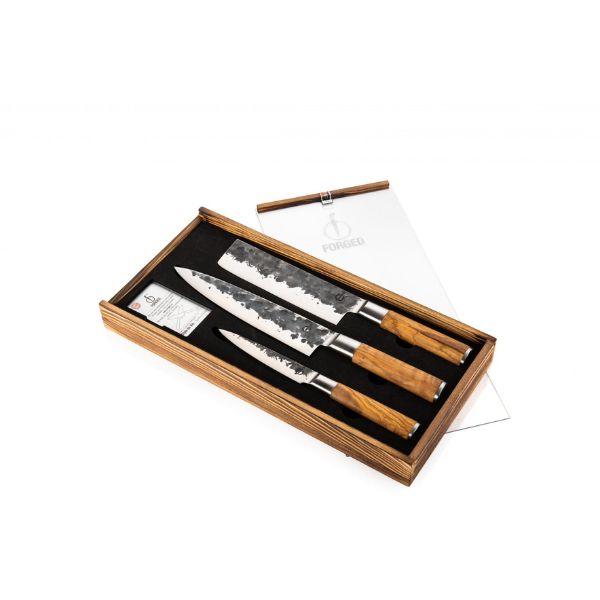 Se Knive 3-del Smedet Oliven Sdv 20/18/13cm ✔ Kæmpe udvalg i Style De Vie - Køb online på udsalg og tilbud lige nu ✔ Billig fragt og hurtig levering - Varenummer: Barlife-689293 og 8718719305287 på lager - Udsalg på Køkken - Køkkenartikler - Køkkenknive Op til 63% rabat - Kendte mærker på udsalg – over 1.329 mærker