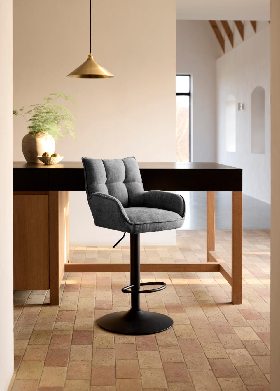 Se Marilla Barstol, Grafit, 52x53x98,5-113,5 cm, Sæt af 2 ❤ Kæmpe udvalg i Unique furniture - Køb online på udsalg og tilbud lige nu ❤ Super billig fragt og lynhurtig levering - Varenummer: Bolig&Haven-53109278048586 og barcode / Ean: 5704745183466 på lager - Udsalg på Få op til 63% i rabat - Find over 1.798 brands på udsalg
