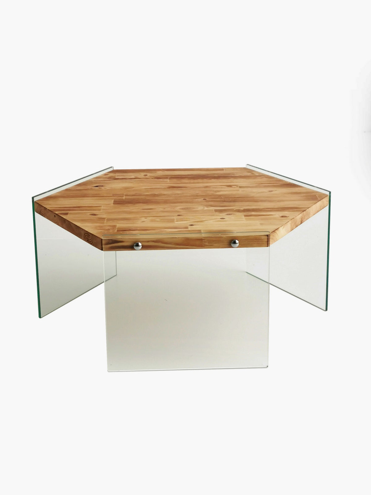 Se NORDVÄRK Hexagon sofabord, sekskantet - glas og egefarvet fyrretræ (80x70) ❤ Kæmpe udvalg i - Køb online på udsalg og tilbud lige nu ❤ Meget billig fragt og hurtig levering: 1 - 2 hverdage - Varenummer: Boboonline-104741 og barcode / Ean: 8683342384308 på lager - Udsalg på Møbler,Borde,Sofaborde,
Møbler,
Borde,
Dagligstue,
Borde til stuen,
Juli deals, Spar op til 51% - Over 785 kendte brands på udsalg