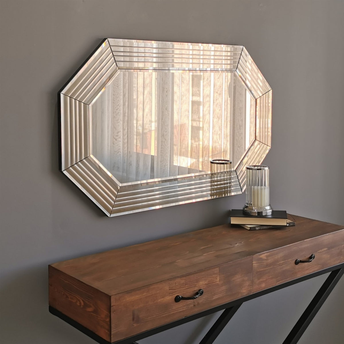 Se NORDVÄRK A313 vægspejl, ottekantet - spejlglas og bronze MDF (100x60) ❤ Kæmpe udvalg i NORDVÄRK - Køb online på udsalg og tilbud lige nu ❤ Meget billig fragt og hurtig levering: 1 - 2 hverdage - Varenummer: Boboonline-104628 og barcode / Ean: 8681875708998 på lager - Udsalg på Interiør,Spejle,Vægspejle Spar op til 51% - Over 785 kendte brands på udsalg