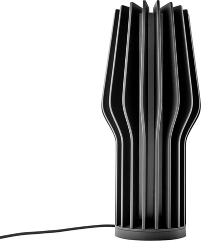 Se Eva Solo Radiant LED Batterilampe 25 cm Black Str 2 - Bordlamper ❤ Stort online udvalg i Eva Solo ❤ Meget billig fragt og hurtig levering: 1 - 2 hverdage - Varenummer: MGS-S13031294 og barcode / Ean: 5706631231091 på lager - Udsalg på Bolig - Lamper - Bordlamper Spar op til 62% - Over 1354 design mærker på udsalg