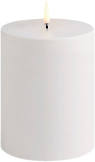 Se Uyuni Uyuni Lighting Outdoor LED Candle - White - 7,8 x 17,8 CM - Led Stearinlys ❤ Stort online udvalg i Uyuni ❤ Meget billig fragt og hurtig levering: 1 - 2 hverdage - Varenummer: MGS-S00599891 og barcode / Ean: 5708311303081 på lager - Udsalg på Bolig - Interiør - Lysestager - LED Stearinlys Spar op til 62% - Over 857 kendte brands på udsalg
