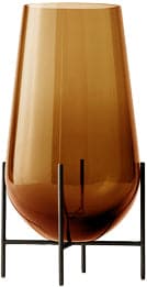 Se Audo Copenhagen Echasse Vase, M, Amber/bronzed Bras - Vaser ❤ Stort online udvalg i Audo Copenhagen ❤ Meget billig fragt og hurtig levering: 1 - 2 hverdage - Varenummer: MGS-S00553652 og barcode / Ean: 5709262048724 på lager - Udsalg på Bolig - Interiør - Vaser & urtepotteskjulere - Vaser Spar op til 67% - Over 1122 kendte brands på udsalg