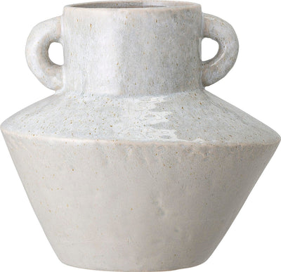 Se Bloomingville Vase, Grey, Stoneware Str L22xH20xW18,5 cm - Vaser ❤ Stort online udvalg i Bloomingville ❤ Meget billig fragt og hurtig levering: 1 - 2 hverdage - Varenummer: MGS-S00493305 og barcode / Ean: 5711173238729 på lager - Udsalg på Bolig - Interiør - Vaser & urtepotteskjulere - Vaser Spar op til 66% - Over 1300 kendte brands på udsalg
