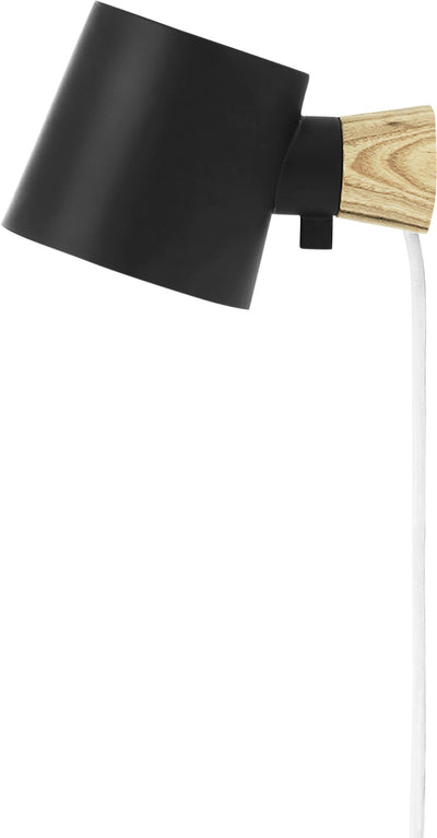 Se Normann Copenhagen Rise væg Lampe Sort Str H: 9,7 x L: 17 x Ø: 10 cm - Væglamper ❤ Stort online udvalg i Normann Copenhagen ❤ Meget billig fragt og hurtig levering: 1 - 2 hverdage - Varenummer: MGS-S00308947 og barcode / Ean: 5712396012615 på lager - Udsalg på Bolig - Lamper - Væglamper Spar op til 59% - Over 785 kendte brands på udsalg