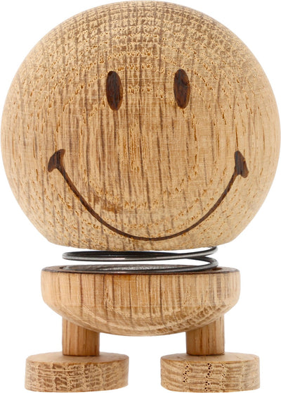 Se Hoptimist Hoptimist Smiley S Raw oak Str 6,6x4,5x5,6 - Figurer ❤ Stort online udvalg i Hoptimist ❤ Meget billig fragt og hurtig levering: 1 - 2 hverdage - Varenummer: MGS-S12028542 og barcode / Ean: 5722000295983 på lager - Udsalg på Bolig - Interiør - Figurer & skulpturer - Figurer Spar op til 56% - Over 785 kendte brands på udsalg