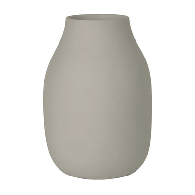 Se blomus Colora vase L 20 cm Mourning Dove ✔ Kæmpe udvalg i blomus ✔ Hurtig levering: 1 - 2 Hverdage samt billig fragt - Varenummer: KTT-572535-01 og barcode / Ean: '4008832785641 på lager - Udsalg på Indretning - Dekoration - Vaser Spar op til 61% - Over 1354 design mærker på udsalg