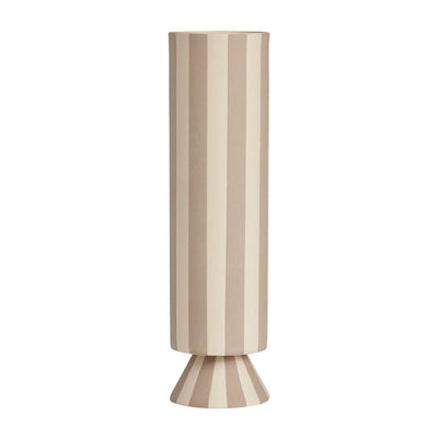 Se OYOY Toppu vase 31 cm Clay ✔ Kæmpe udvalg i OYOY ✔ Hurtig levering: 1 - 2 Hverdage samt billig fragt - Varenummer: KTT-573345-01 og barcode / Ean: '5712195058708 på lager - Udsalg på Indretning - Dekoration - Vaser Spar op til 61% - Over 1354 kendte brands på udsalg