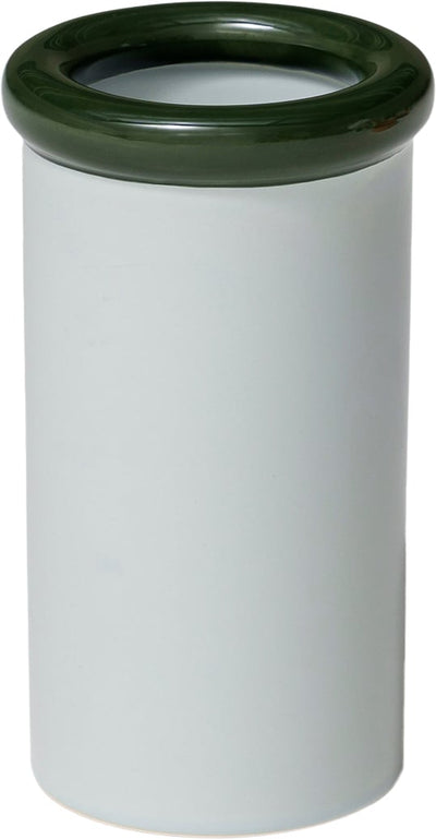 Se NINE ROD Vase Ceramic H215 x Ø123 Dark Green/light Blue - Vaser ❤ Stort online udvalg i NINE ❤ Meget billig fragt og hurtig levering: 1 - 2 hverdage - Varenummer: MGS-S12470057 og barcode / Ean: 5740001930634 på lager - Udsalg på Bolig - Interiør - Vaser & urtepotteskjulere - Vaser Spar op til 53% - Over 785 kendte brands på udsalg