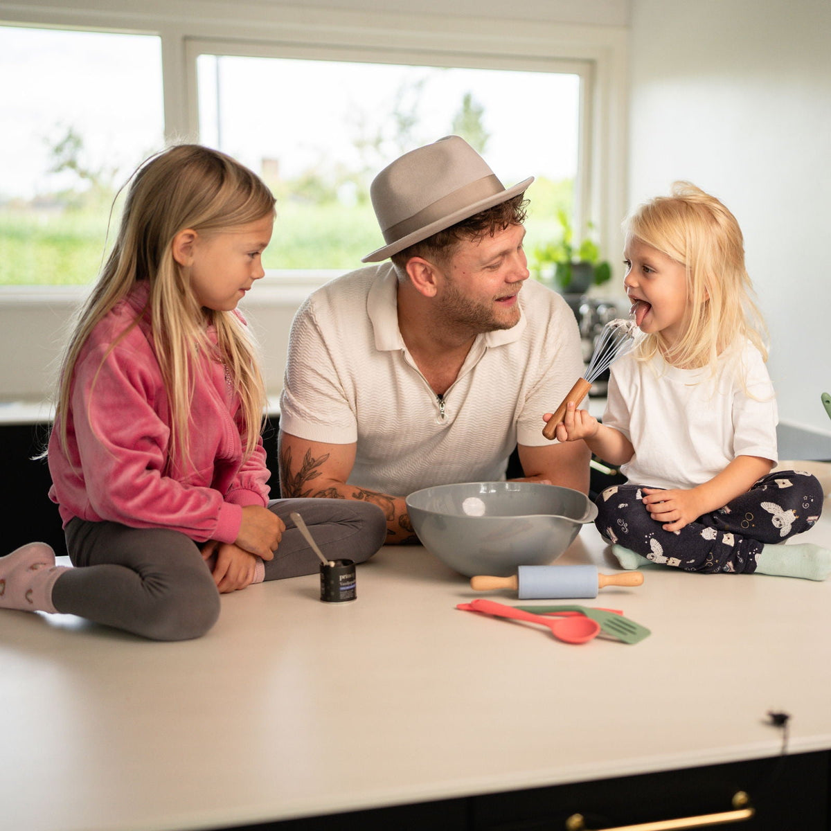 Se Sobczyk junior - Køkkenredskaber til børn 6 dele ❤ Kæmpe udvalg i Sobczyk junior - Køb online på udsalg og tilbud lige nu ❤ Billig fragt og hurtig levering - Varenummer: Bolig&Haven-52926547591498 og barcode / Ean: 5740007821547 på lager - Udsalg på Spar helt op til 57% - Kæmpe udsalg på over 739 brands
