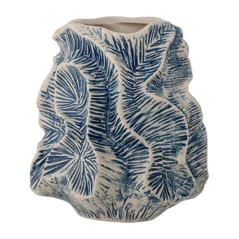 Se Bloomingville Guxi vase 19,5 cm Blå ✔ Kæmpe udvalg i Bloomingville ✔ Hurtig levering: 1 - 2 Hverdage samt billig fragt - Varenummer: KTT-576813-01 og barcode / Ean: &