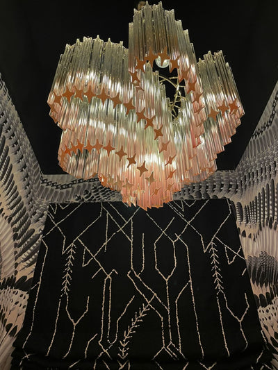 Se tilbud på Murano lysekrone - Viennetta - 114 prismer - Rosa Krom blank. Billigt udsalg! Køb online nu. Hurtig levering: 1-2 hverdage. CHEVIN-74437. Spar op til 66%.