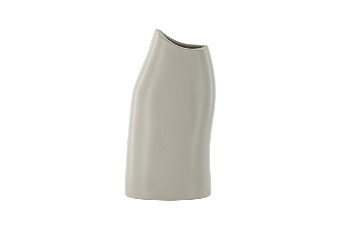 Se VENTURE DESIGN Ernst vase - lysegrå stentøj (12x9x23H) ❤ Kæmpe udvalg i Venture Design - Køb online på udsalg og tilbud lige nu ❤ Meget billig fragt og hurtig levering: 1 - 2 hverdage - Varenummer: Boboonline-113699 og barcode / Ean: 7340220820648 på lager - Udsalg på Interiør,Dekoration,Vaser, urtepotter og krukker,
Interiør,
Dekoration Spar op til 51% - Over 785 kendte brands på udsalg