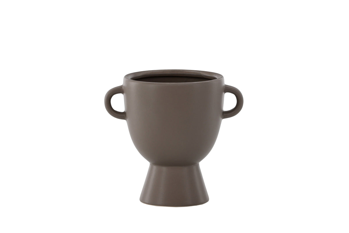 Se VENTURE DESIGN Cent potte, m. 2 hanke - brun stentøj (20x14x18) ❤ Kæmpe udvalg i Venture Design - Køb online på udsalg og tilbud lige nu ❤ Meget billig fragt og hurtig levering: 1 - 2 hverdage - Varenummer: Boboonline-113679 og barcode / Ean: 7340220822031 på lager - Udsalg på Interiør,Dekoration,Vaser, urtepotter og krukker,
Interiør,
Dekoration Spar op til 51% - Over 785 kendte brands på udsalg