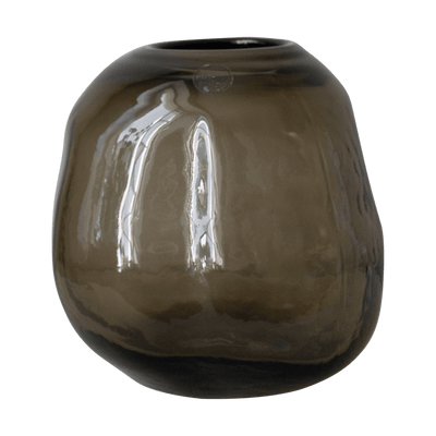 Se DBKD Pebble vase brun Lille Ø20 cm ✔ Kæmpe udvalg i DBKD ✔ Hurtig levering: 1 - 2 Hverdage samt billig fragt - Varenummer: KTT-585630-01 og barcode / Ean: '7350046509412 på lager - Udsalg på Indretning - Dekoration - Vaser Spar op til 66% - Over 1334 design mærker på udsalg