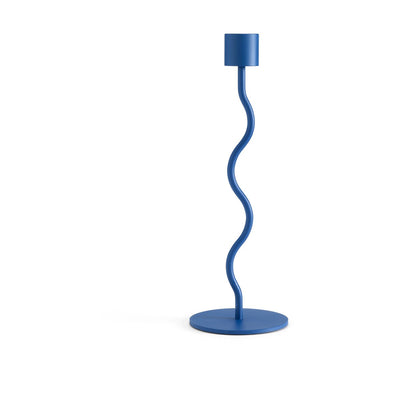 Se Cooee Design Curved lysestage 23 cm Cobalt Blue ✔ Kæmpe udvalg i Cooee Design ✔ Hurtig levering: 1 - 2 Hverdage samt billig fragt - Varenummer: KTT-587004-01 og barcode / Ean: '7350156250198 på lager - Udsalg på Indretning - Lysestager & Fyrfadsstager - Lysestager Spar op til 53% - Over 1334 design mærker på udsalg