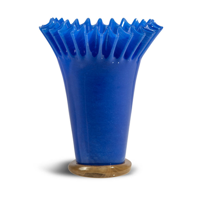 Se Byon Lori vase 30 cm Blue/Beige ✔ Kæmpe udvalg i Byon ✔ Hurtig levering: 1 - 2 Hverdage samt billig fragt - Varenummer: KTT-587206-01 og barcode / Ean: '7394150002070 på lager - Udsalg på Indretning - Dekoration - Vaser Spar op til 55% - Over 1334 design brands på udsalg