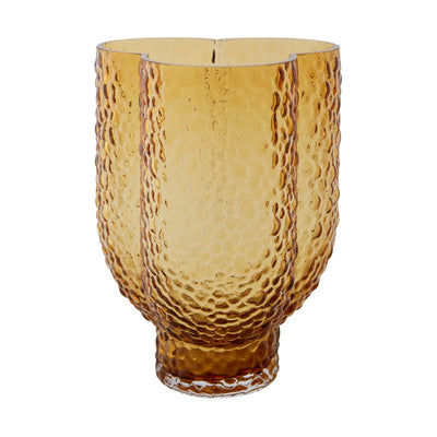 Se AYTM Arura trio vase 25 cm Amber ✔ Kæmpe udvalg i AYTM ✔ Hurtig levering: 1 - 2 Hverdage samt billig fragt - Varenummer: KTT-587574-01 og barcode / Ean: '5704444084477 på lager - Udsalg på Indretning - Dekoration - Vaser Spar op til 67% - Over 1334 design brands på udsalg