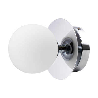 Se Globen Lighting Art Deco IP44 væglampe/plafond Krom-hvid ✔ Kæmpe udvalg i Globen Lighting ✔ Hurtig levering: 1 - 2 Hverdage samt billig fragt - Varenummer: KTT-589089-01 og barcode / Ean: '7319566941522 på lager - Udsalg på Belysning - Lamper - Væglamper Spar op til 59% - Over 1354 design brands på udsalg