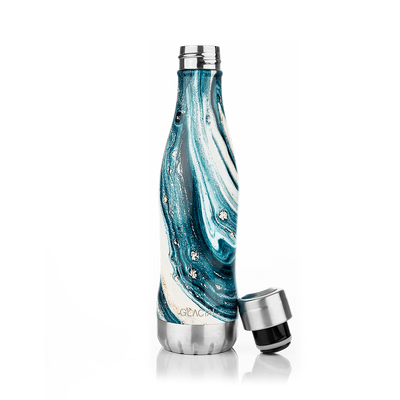 Se Glacial Glacial vandflaske 400 ml Indigo marble ✔ Kæmpe udvalg i Glacial ✔ Hurtig levering: 1 - 2 Hverdage samt billig fragt - Varenummer: KTT-593515-01 og barcode / Ean: '7340144807428 på lager - Udsalg på Servering - Kander & karafler - Termokander Spar op til 61% - Over 1354 kendte brands på udsalg