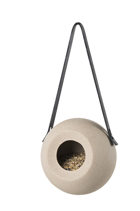 Se Garden Life - Foderhus keramisk - hvid Ø15 cm ❤ Kæmpe udvalg i Garden Life - Køb online på udsalg og tilbud lige nu ❤ Billig fragt • Hurtig levering - Varenummer: Bolig&Haven-36186604535959 og barcode / Ean: 5708127234104 på lager - Udsalg på Spar stort – op til 71% - Eksklusivt udsalg på over 2.739 brands