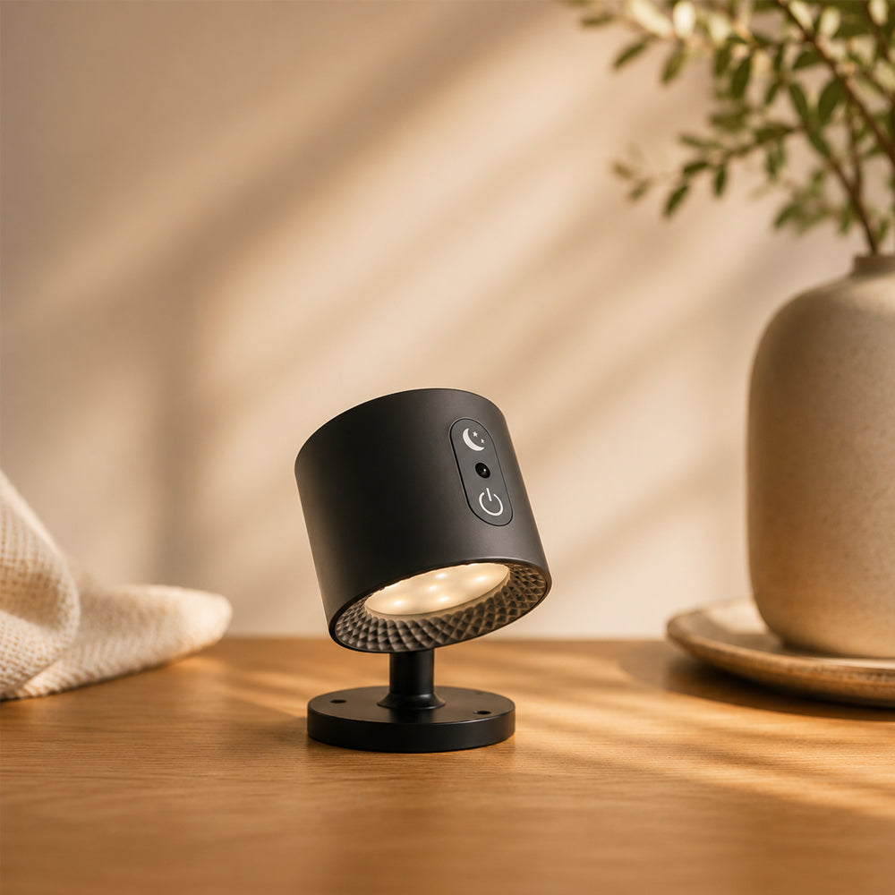 Se LED natlampe 360Â° roterbar magnetisk 3 farvetemperaturer - hvid eller sort - Sort ✔ Kæmpe udvalg i Satana - Køb online på udsalg og tilbud lige nu ✔ Meget billig fragt og hurtig levering - Varenummer: Satana-43737792708686 på lager - Udsalg på Sundhed > Fodcreme > Spar helt op til 73% - Stort udsalg på over 739 brands