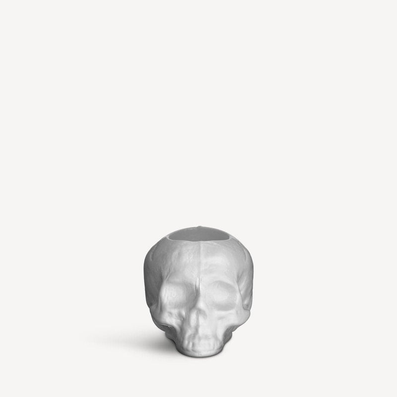 Se Kosta Boda Skull lysestage 8,5 cm Hvid ✔ Kæmpe udvalg i Kosta Boda ✔ Hurtig levering: 1 - 2 Hverdage samt billig fragt - Varenummer: KTT-604588-01 og barcode / Ean: &