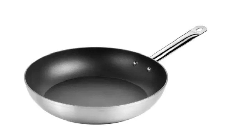 Stor stegepande med non-stick belægning og kraftig bund, diameter 36 cm