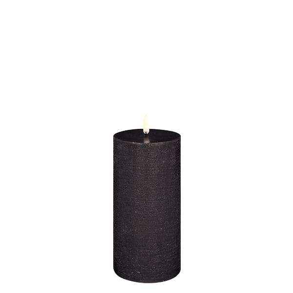 Se Uyuni Lighting Pillar LED-lys 7,8 x 15 cm Sort ✔ Kæmpe udvalg i Uyuni Lighting ✔ Hurtig levering: 1 - 2 Hverdage samt billig fragt - Varenummer: KTT-611184-01 og barcode / Ean: &